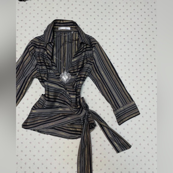 Top - Picture 3 of 6